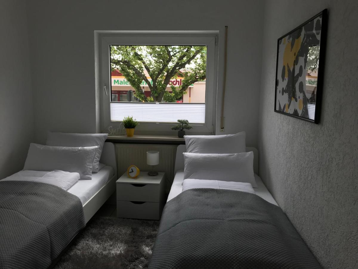 Xxl Apartment Sinsheim Esterno foto